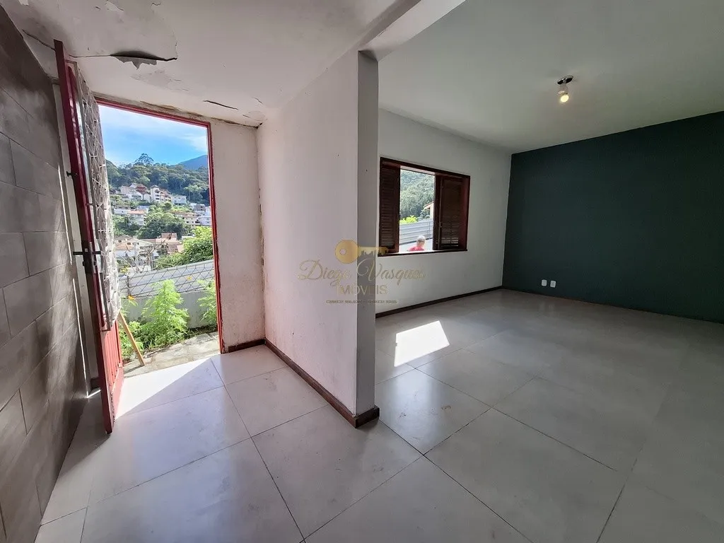 Imagem Casa para Venda em Teresópolis / RJ no bairro Tijuca