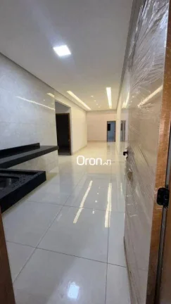 Imagem Casa com 3 dormitórios à venda, 128 m² por R$ 660.000,00 - Itapuã - Aparecida de Goiânia/GO