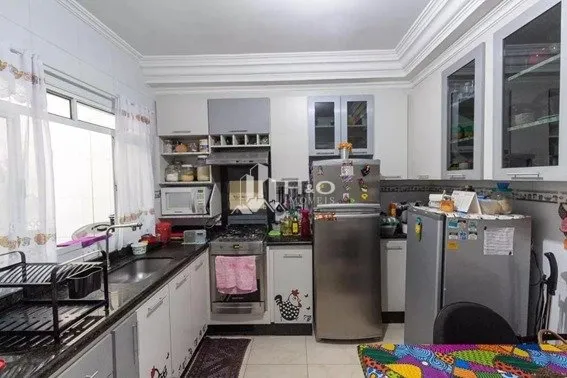 Imagem Sobrado Frontal à Venda na VILA RÉ- São Paulo/SP
