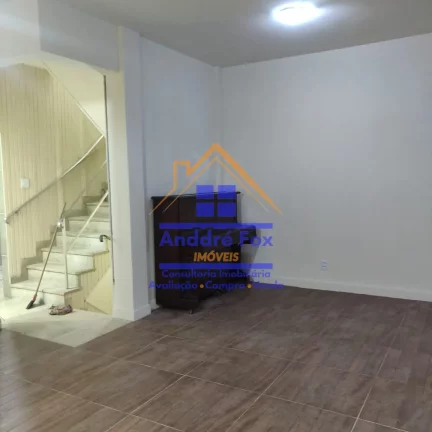 Imagem Vila Isabel, Rio de Janeiro, RJ, Casa de vila triplex, reformada, 3 quartos, 2 vagas à venda por R$ 650.000,00