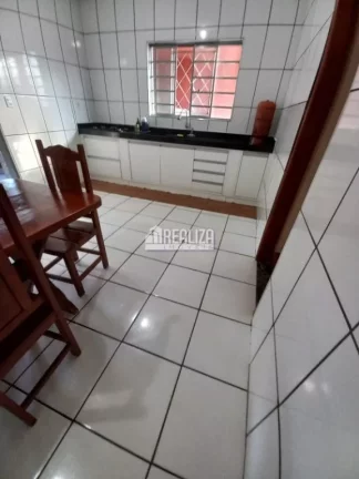 Imagem Casa à venda em Uberaba - 2 dormitórios e 4 vagas cobertas