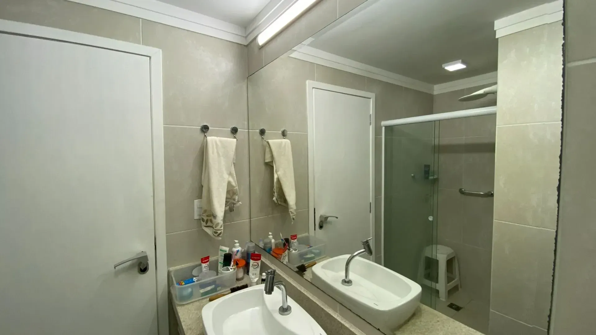 Imagem Apartamento com 3 Quartos à Venda, 240 m² em Pompéia - Santos
