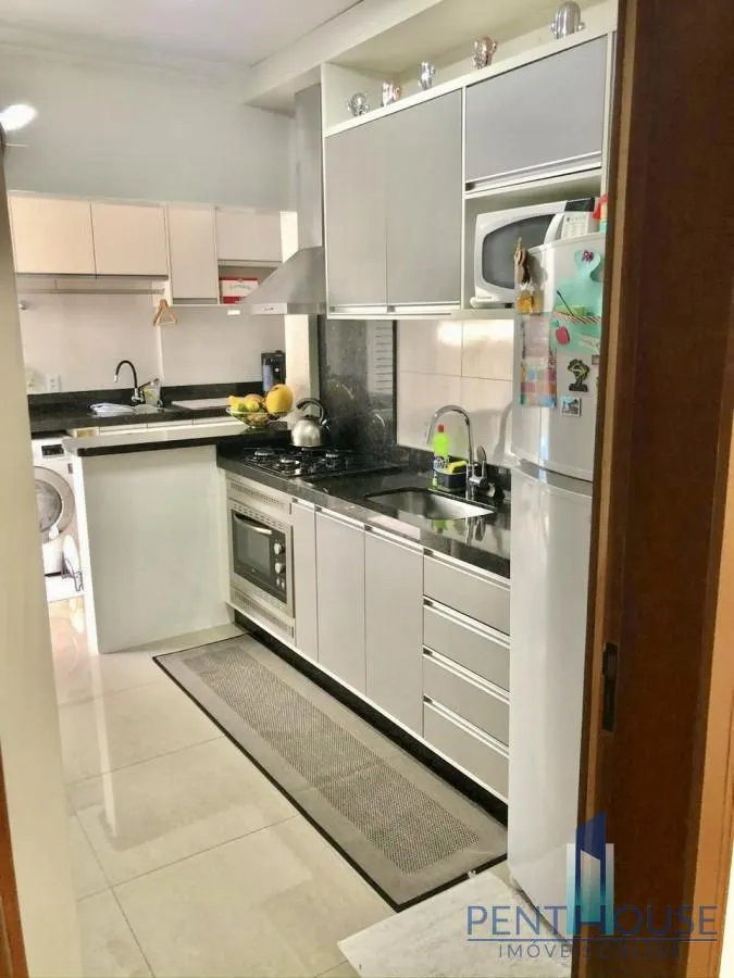 Imagem Apartamento com Terraço para Venda em Balneário Camboriú, CENTRO, 3 dormitórios, 1 suíte, 2 banheiros, 1 vaga