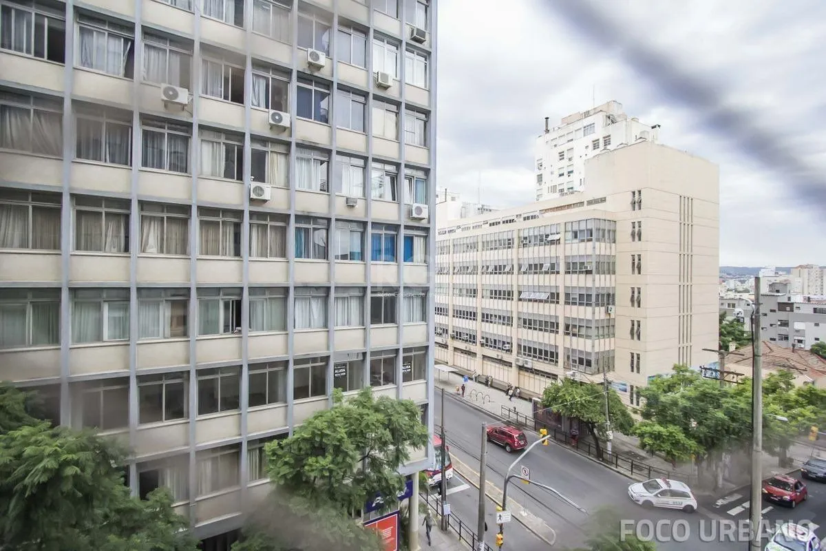 Imagem Apartamento para Venda - 155m², 4 dormitórios, sendo 1 suites, 1 vaga - Bom Fim