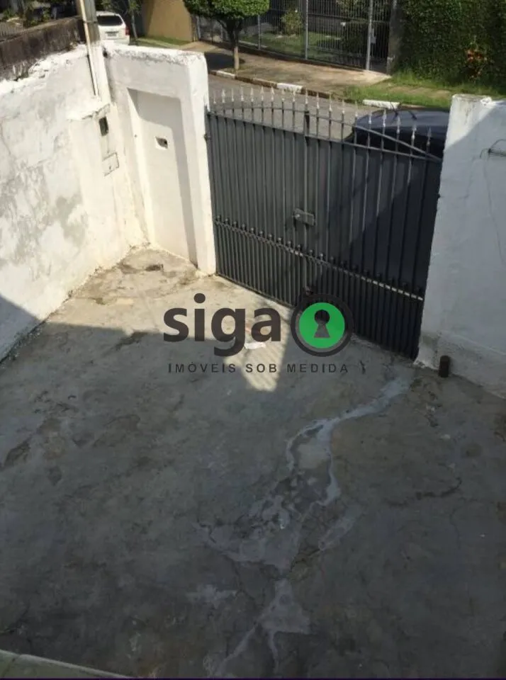 Imagem Sobrado com 3 Vagas e Edícula em Localização Privilegiada no Jardim da Saúde.