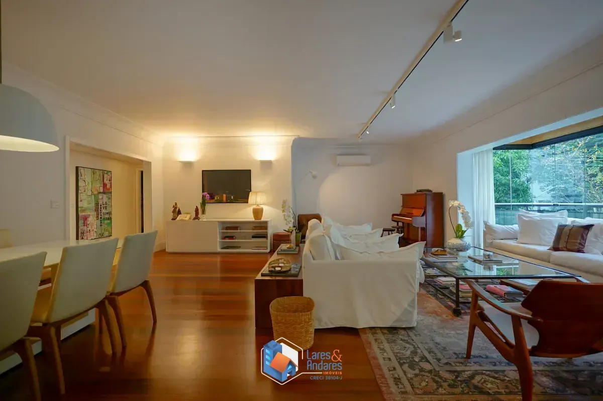 Imagem Apartamento para venda em Real Parque com 4 quartos, sendo 4 suítes, 275m²