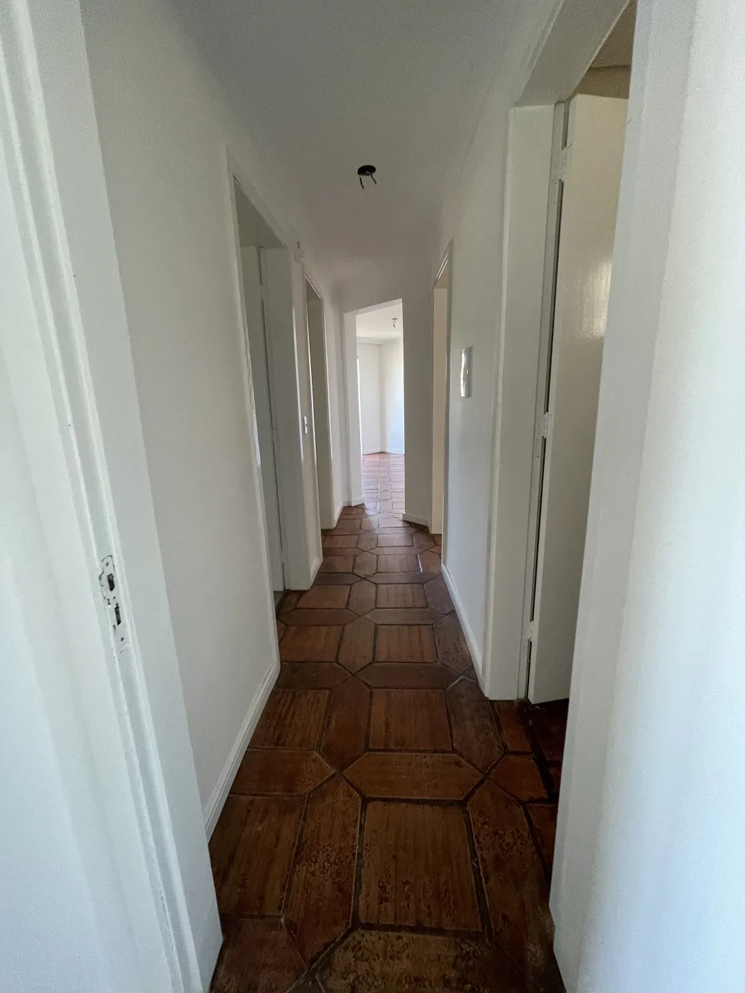 Imagem Apartamento à venda em Caxias do Sul, Santa Catarina, com 3 quartos, 210.64m2