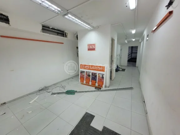 Imagem Ponto Comercial para Alugar na Cidade Alta, Natal - Espaço perfeito para seu negócio!