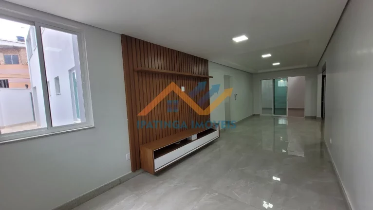 Imagem Casa de luxo no Amaro Lanari - Coronel Fabriciano