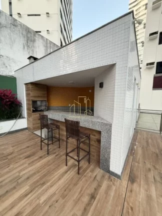 Imagem Luxuoso apartamento para locação na Pituba, Salvador-BA: 4 quartos, 1 suite, 1 sala, 5 banheiros, 2 vagas, 120m². Venha conferir!