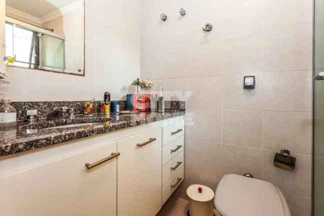 Imagem Apartamento no Campo Belo, com 178m², três dormitórios, sendo três suítes, ampla sala para trê...