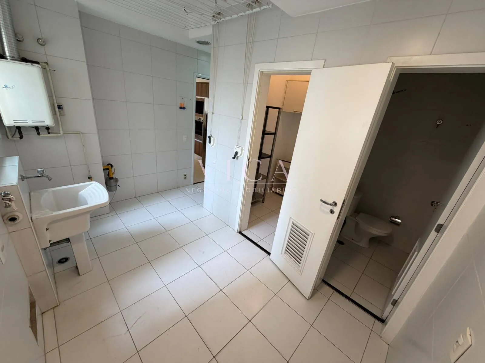 Imagem Essência Alphaville| 212m² 3 Suítes hall privativo 3 vagas|R$ 17.480 mês