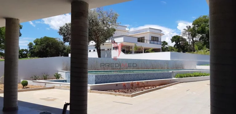 Imagem Casa de alto padrão com 4 Suites ,piscina, área gourmet, aquecimento,na Represa de Avaré