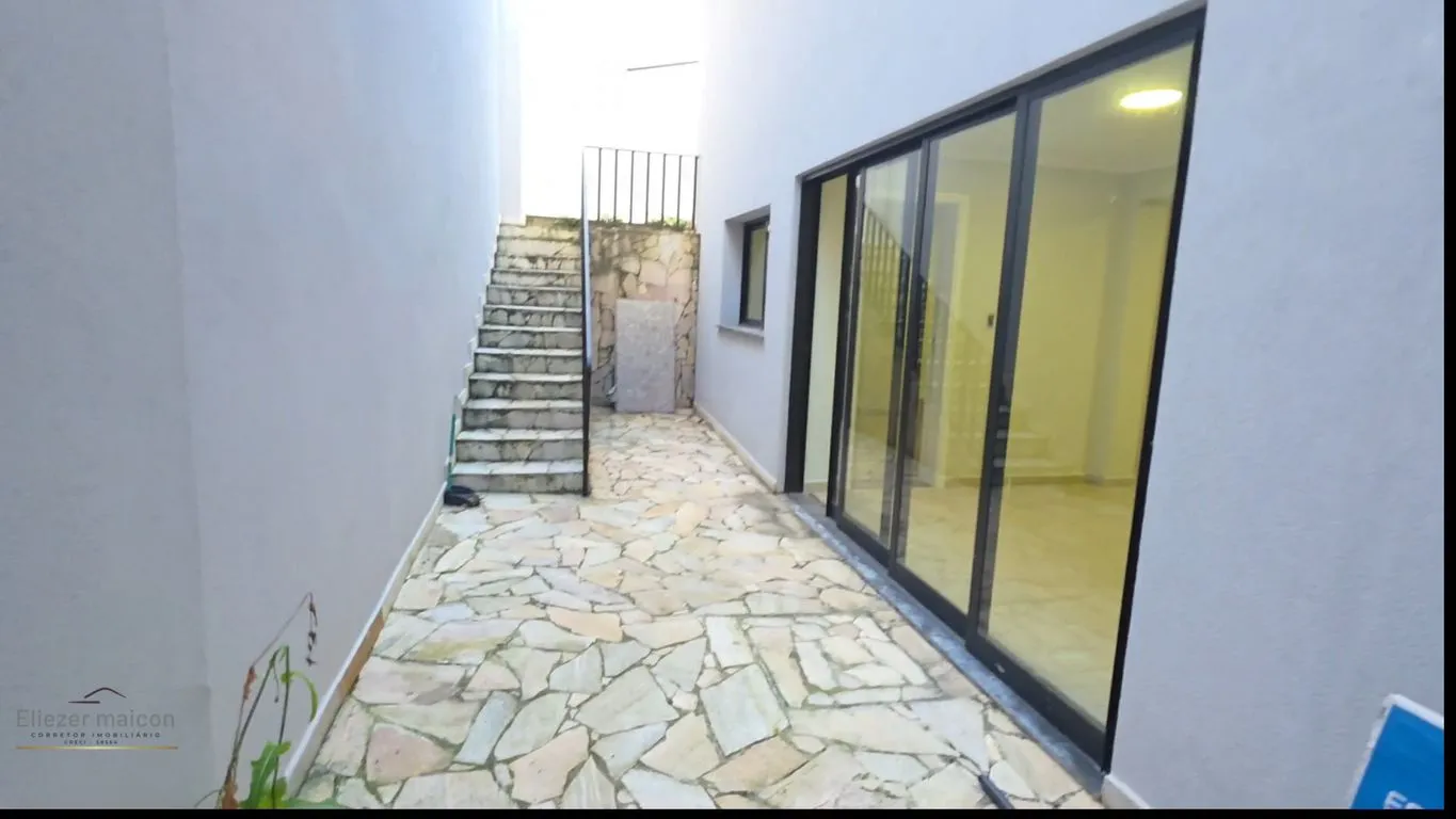 Imagem Casa a venda alto padrão com 3 suítes no bairro Centro em Poços de Caldas