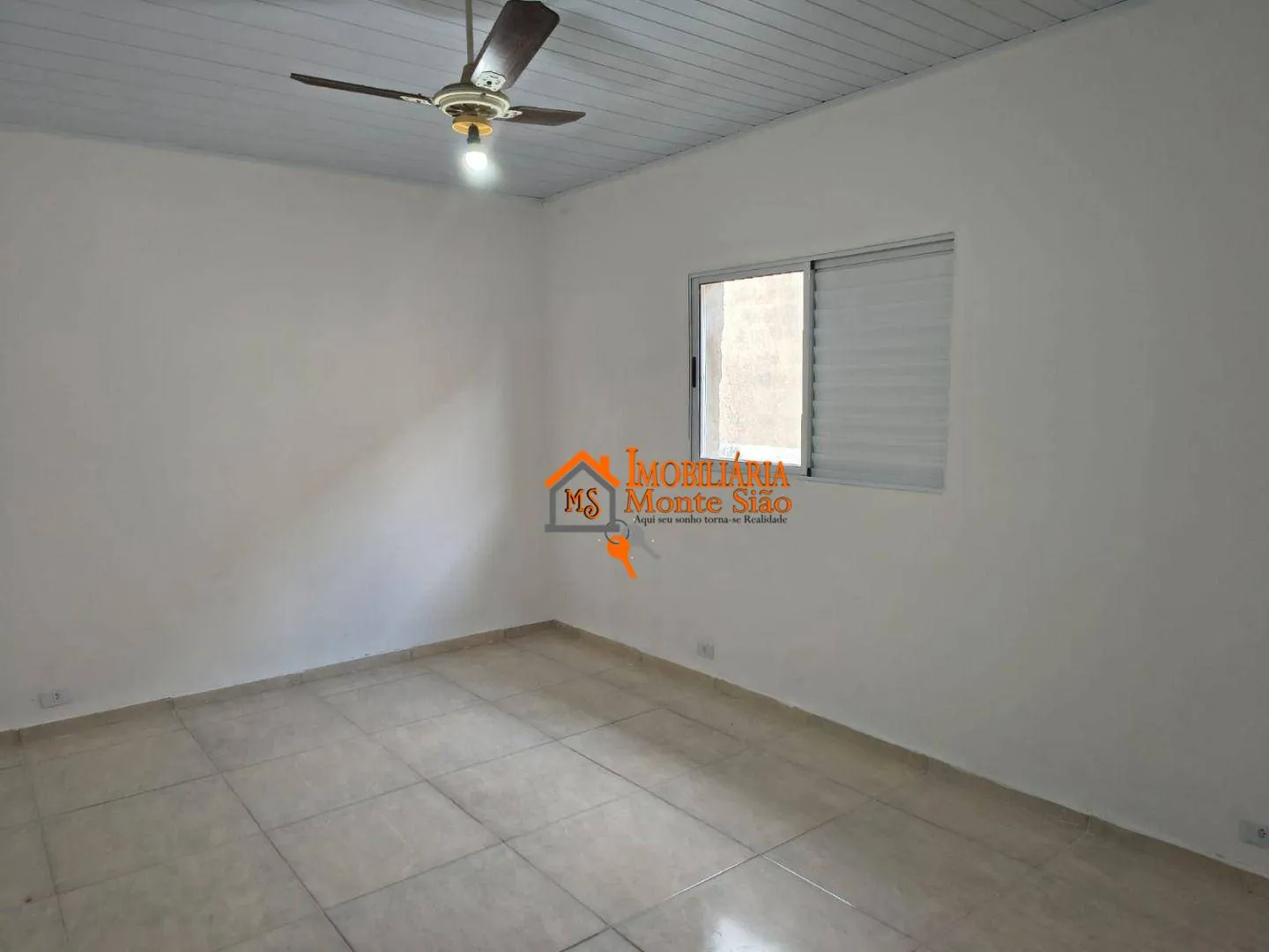 Imagem Sobrado com 3 dormitórios para alugar, 100 m² por R$ 3.850/mês - Picanço - Guarulhos/SP