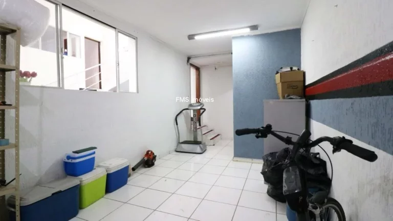Imagem Imóvel com 6 Kitnets à venda em Santo Amaro.