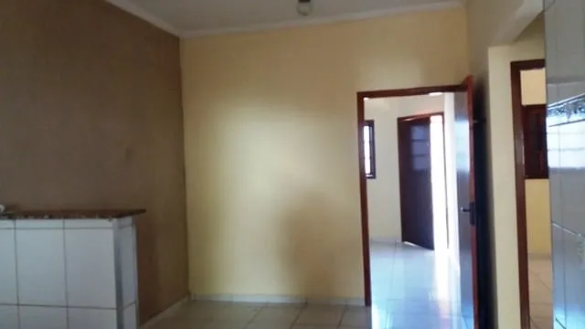 Imagem Casa à venda 2 Quartos, 3 Vagas, 200M², Parque das Palmeiras, Pindamonhangaba - SP