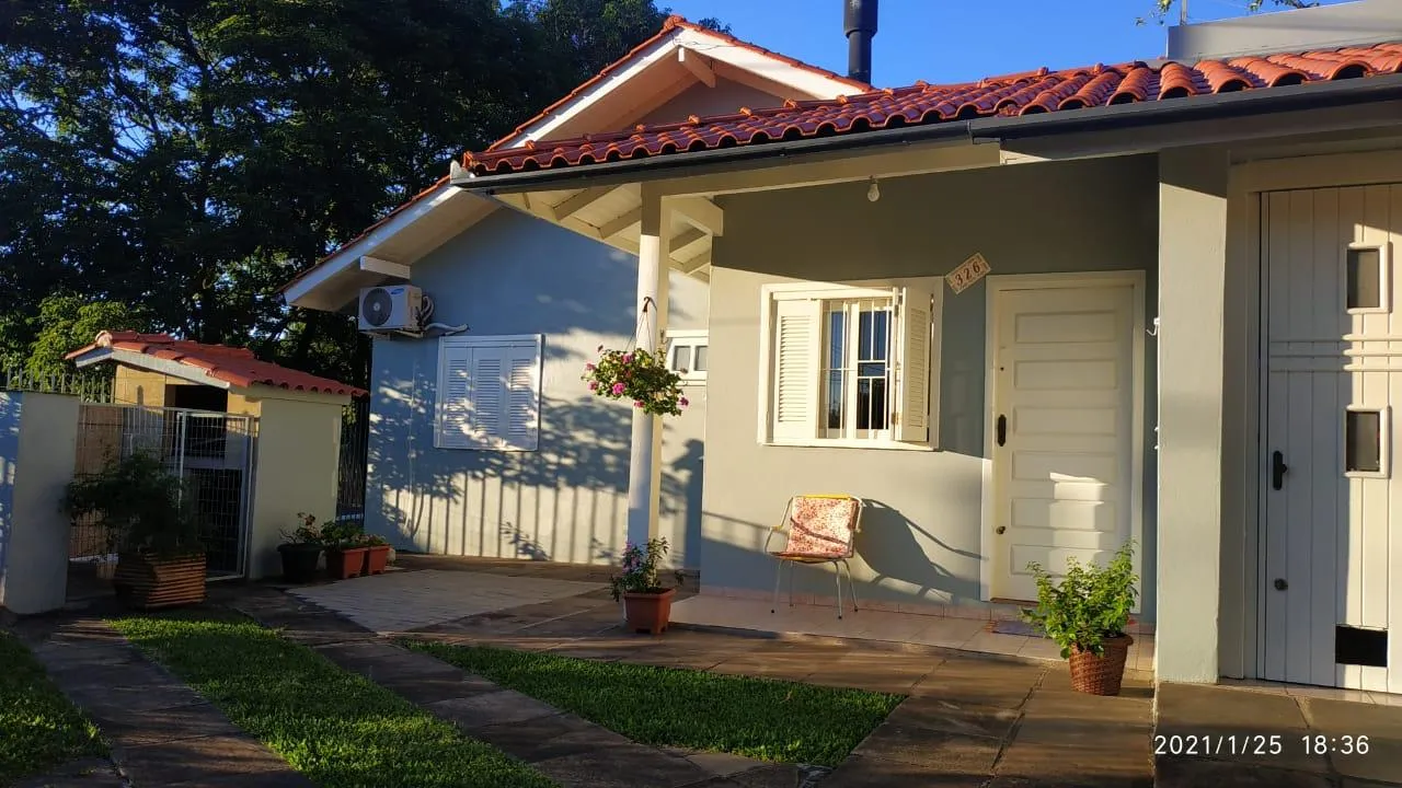 Imagem Casa para venda no bairro Guarani, Novo Hamburgo - 3 dormitórios