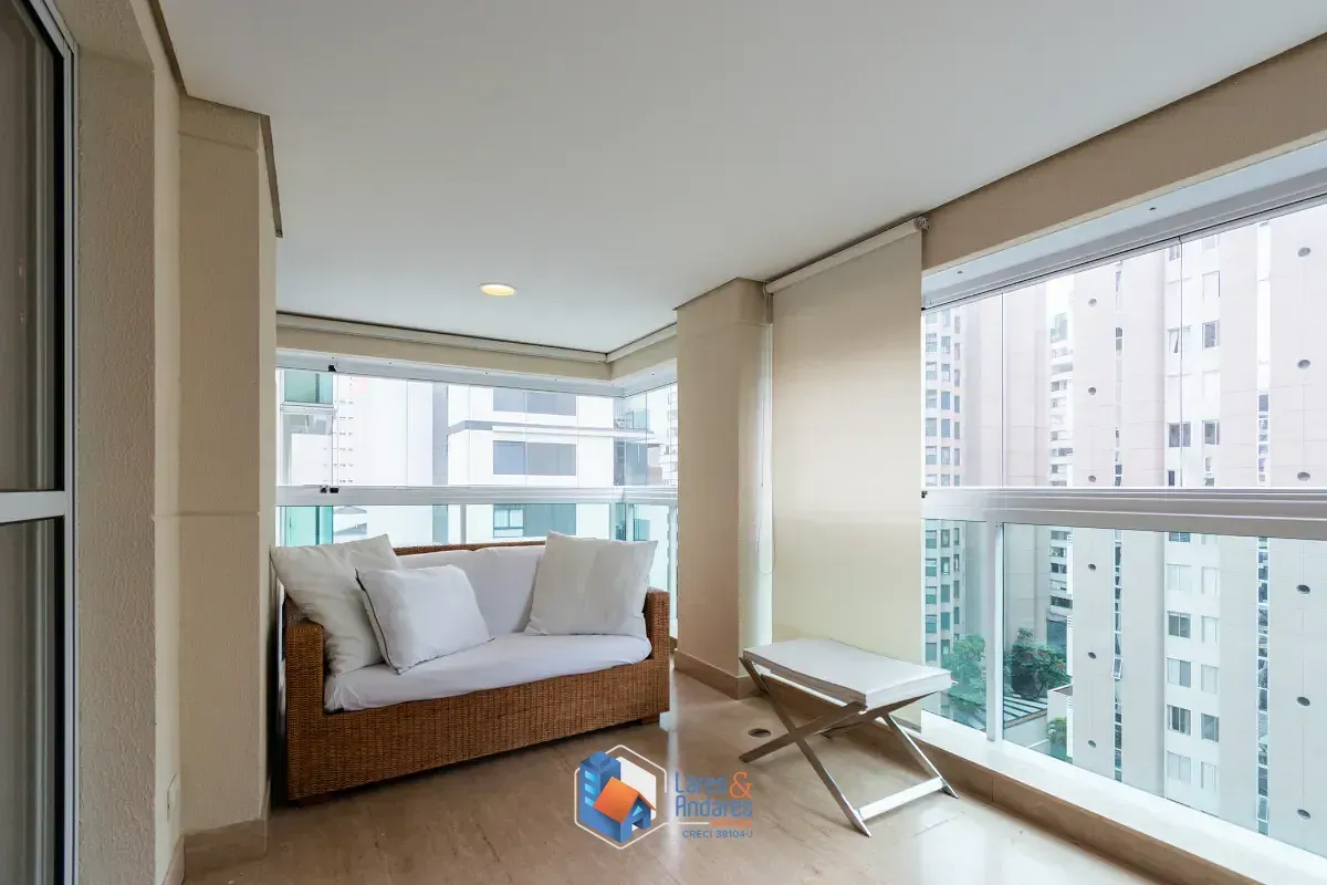 Imagem Apartamento para venda em Indianópolis com 3 quartos, sendo 3 suítes, 204m²