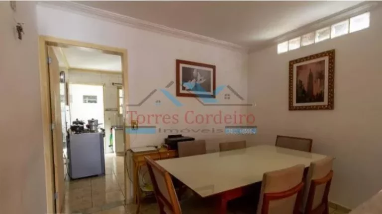 Imagem Sobrado com 4 dorm. (1 suíte) + 2 vagas - Jd. Bonfiglioli