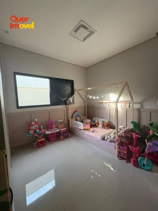 Imagem Imperdível casa em condomínio na Vila do Golf, Ribeirão Preto-SP: 4 quartos, 4 suítes, 2 salas, 6 banheiros, 4 vagas, 188m²!