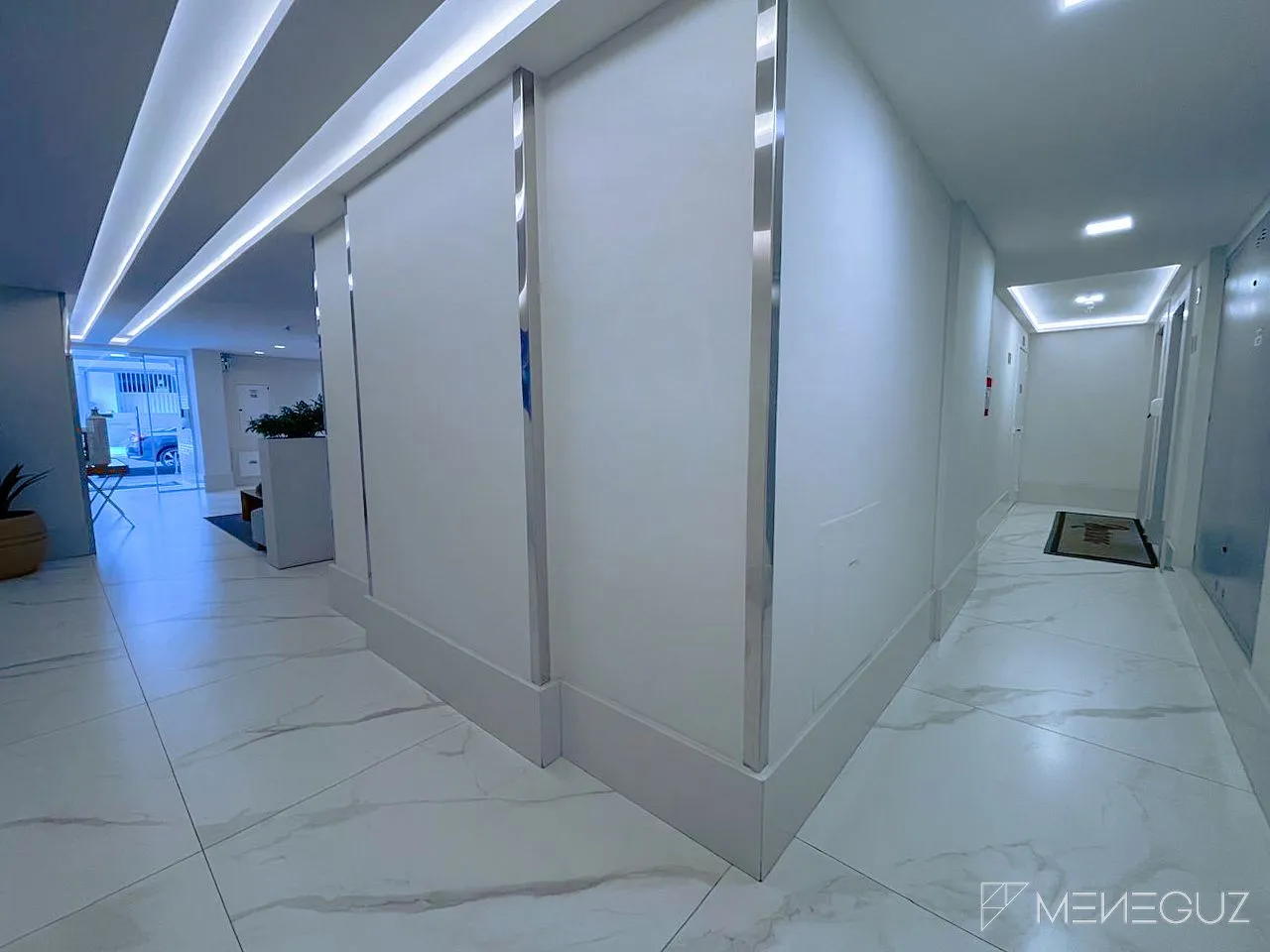 Imagem Apartamento 3 quartos a venda na Praia do Morro em Guarapari, com lazer completo, finamente mobiliado.