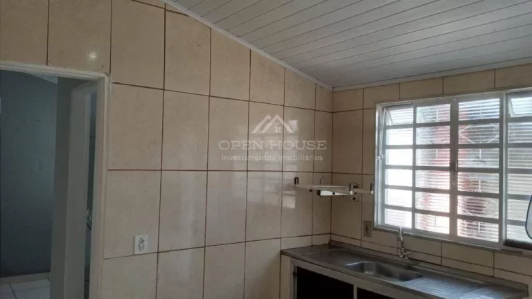 Imagem CASA COM PONTO COMERCIAL