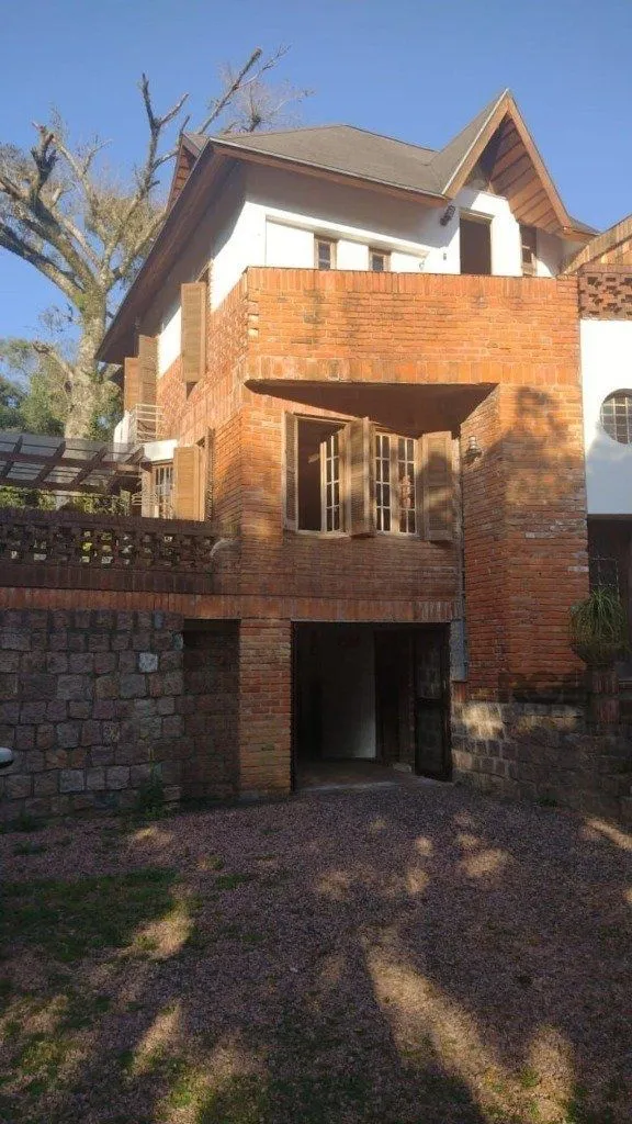 Casa 2 Dormitório(s) Bairro Teresópolis