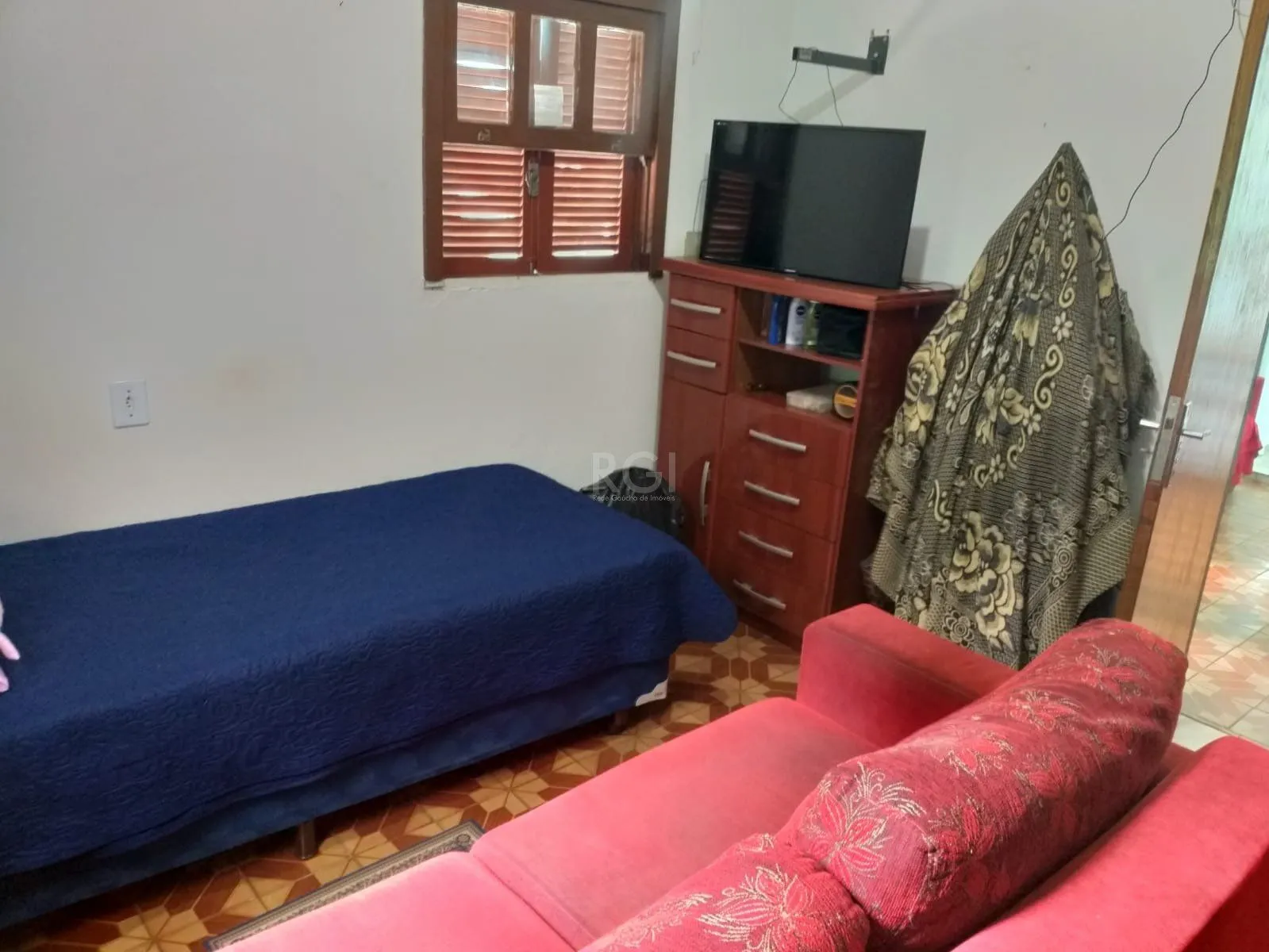 Imagem Casa para Venda - 136m², 4 dormitórios, 1 vaga - Agronomia