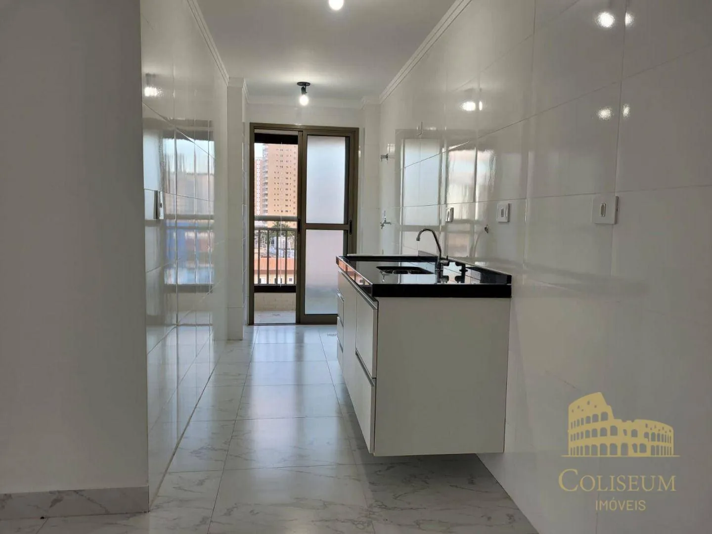 Imagem Apartamento com 2 dormitórios para alugar, 61 m² por R$ 3.200,00/mês - Aviação - Praia Grande/SP