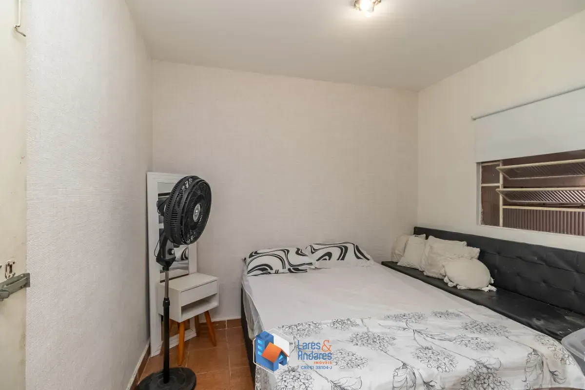 Imagem Sobrado para venda em Parque Maria Domitila com 3 quartos, 126m²