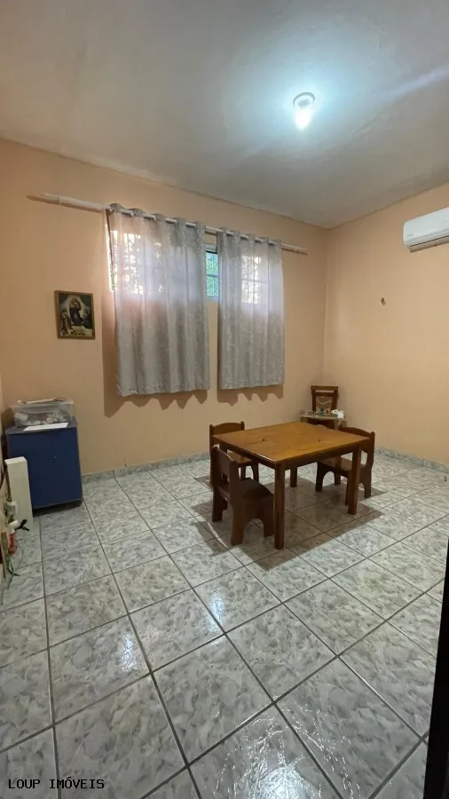 Imagem Casa para Venda em Fortaleza, Fátima, 5 dormitórios, 1 suíte, 2 banheiros, 3 vagas