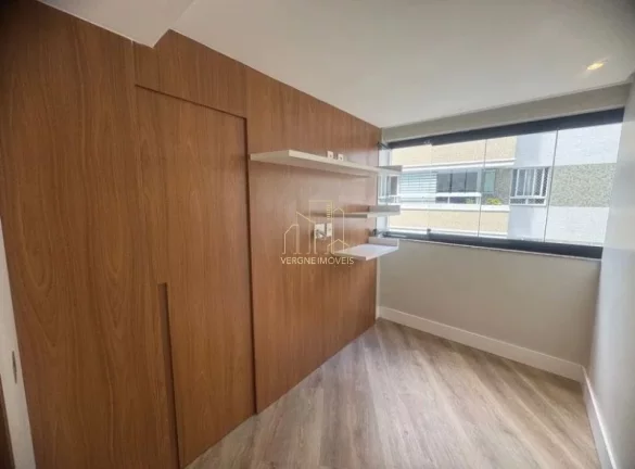 Imagem Imperdível! Apartamento à venda em Salvador-BA, Alphaville I, 2 suítes, 1 sala, 1 vaga, 68m².