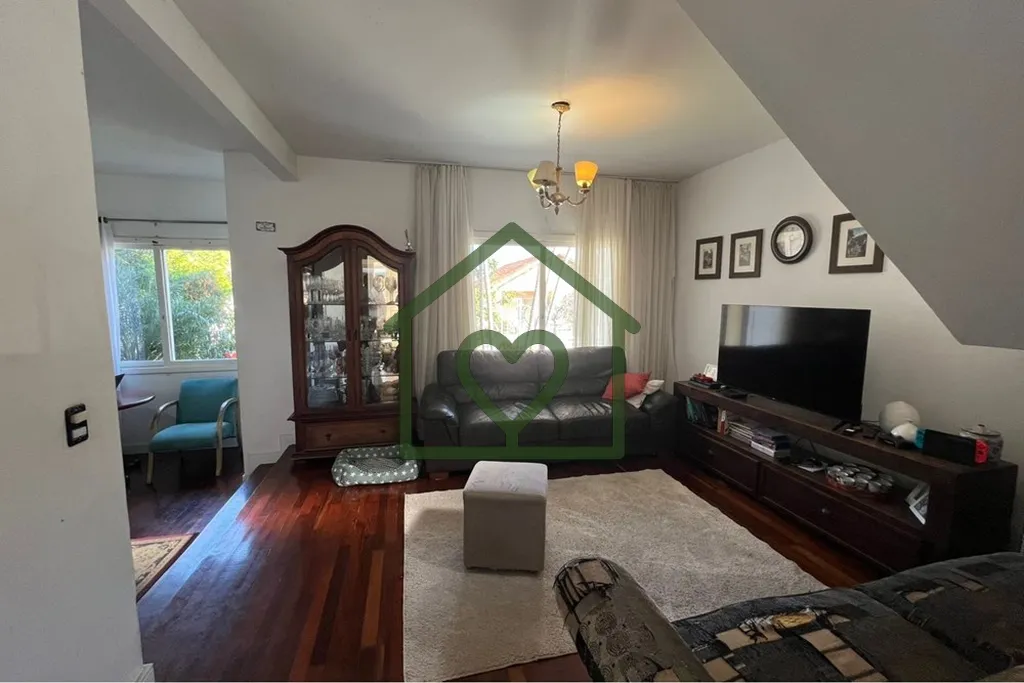 Imagem **Descubra sua Próxima Casa em Petrópolis, Região Sul do Brasil!**

Se você está à procura de ...