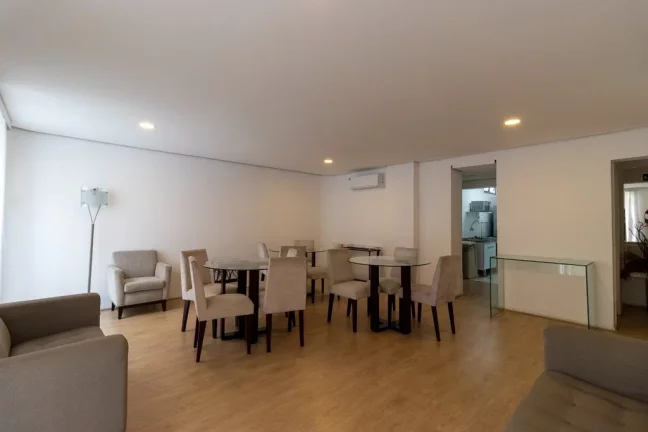 Foto do imóvel Apartamento à venda em São Paulo, Vila Uberabinha, com 2 quartos, 60m2 em Inhambú