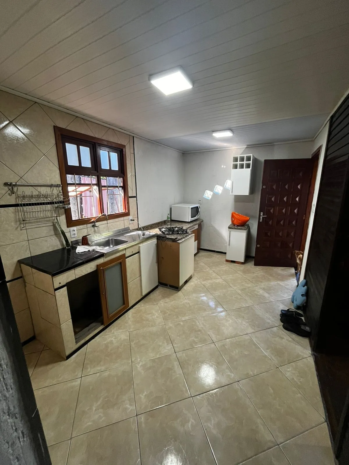 Imagem Terreno de 326m², com 02 casas de Madeira em excelentes condições, Passo d'areia
