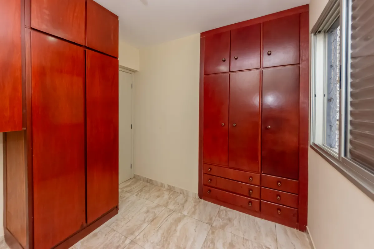 Imagem Apartamento para venda em Saúde com 3 quartos, sendo 1 suíte, 75m2