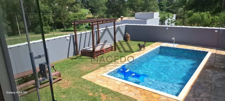 Imagem Sobrado com 3 dormitórios - Vista para o Lago