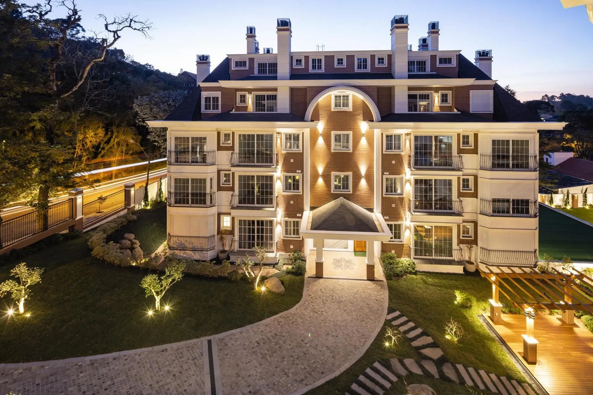 Imagem Apartamento à venda em Gramado, Planalto, com 3 quartos, 96.07m2