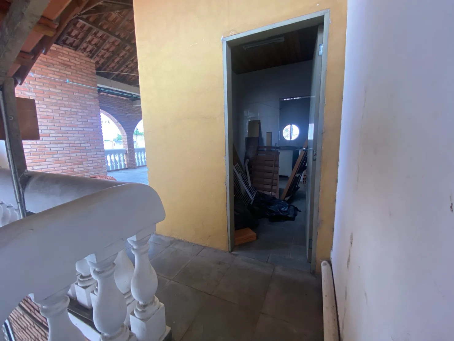 Imagem Comercial à venda 3 Quartos, 1 Suite, 2 Vagas, 200M², Ponte Alta, Aparecida - SP