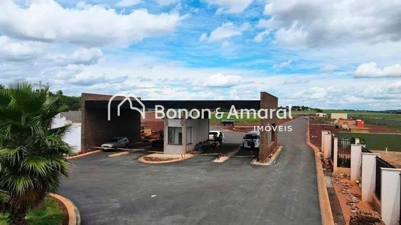 Foto do imóvel Terreno à venda no Portoville Residencial 300 metros, em Avenida Alexandre Cazelatto, 2210 - Betel, Paulínia - SP