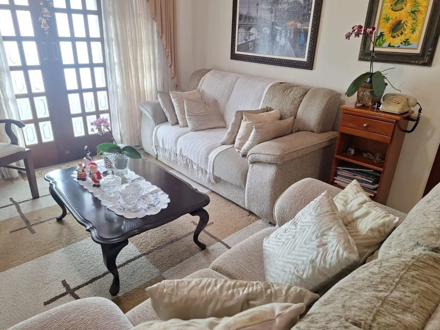 Imagem Imóvel Comercial e Residencial de Esquina no Bairro Crispim: Excelente Localização e Visibilidade para Comércio e Moradia