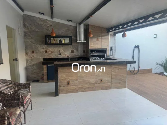 Imagem Casa com 3 dormitórios à venda, 169 m² por R$ 750.000,00 - Mansões Paraíso - Aparecida de Goiânia/GO