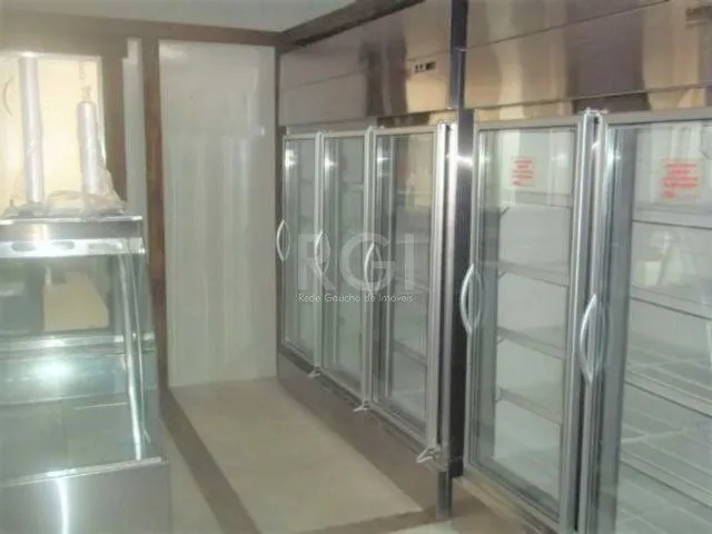 Imagem Casa Comercial para Venda - 300m², 0 dormitórios, Teresópolis