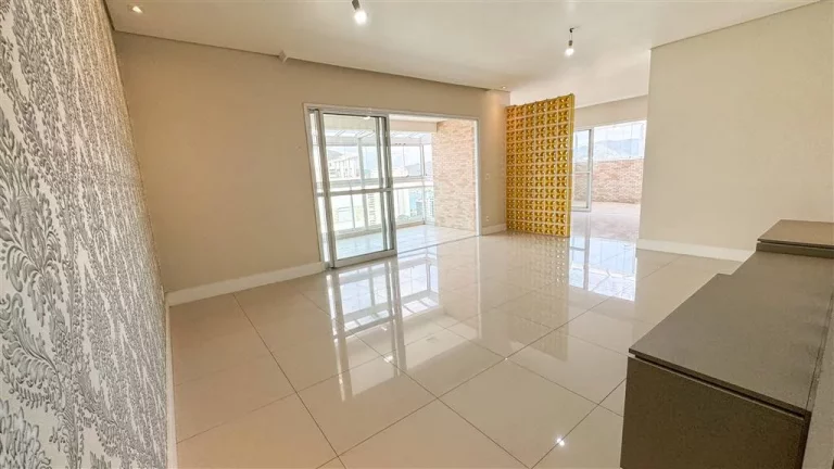 Imagem APARTAMENTO COM 189 m² - PONTA DA PRAIA - SANTOS SP