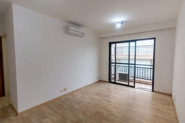 Imagem Apartamento com 2 quartos e 2 vagas à venda na Vila Olímpia.