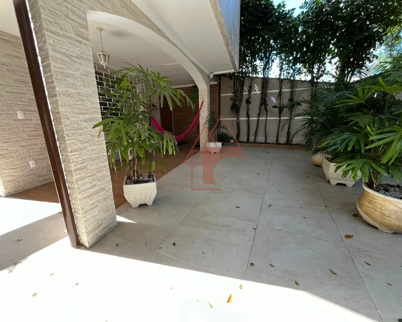 Imagem Sobrado com 3 Quartos à Venda, 156 m² em Aparecida - Santos