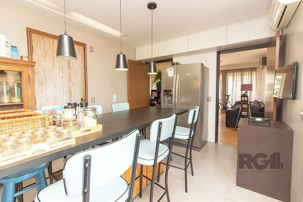 Imagem Apartamento para comprar com 3 suítes no Bairro Moinhos de Vento