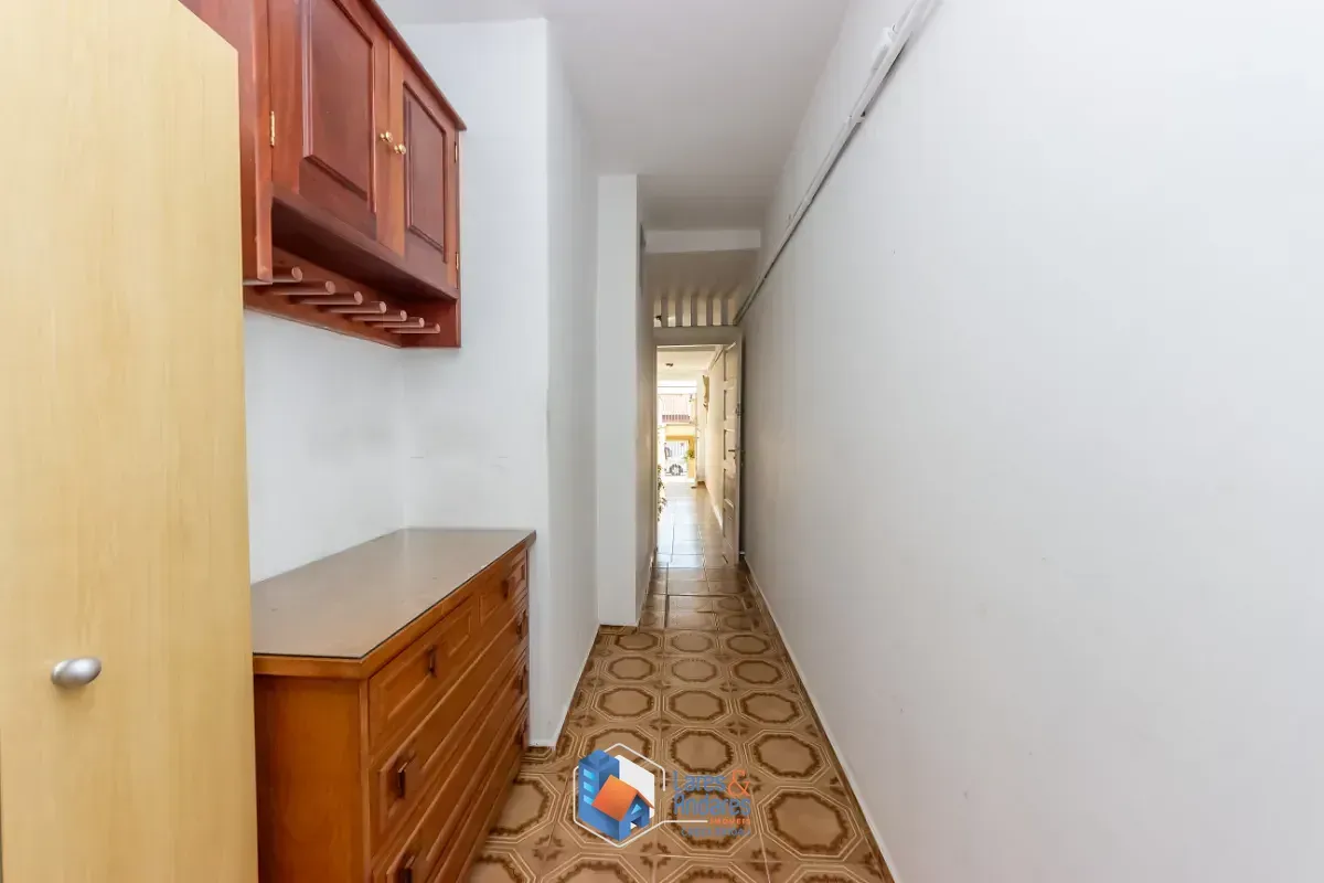 Imagem Sobrado para venda e locação em Vila Parque Jabaquara com 6 quartos, sendo 1 suíte, 293m²