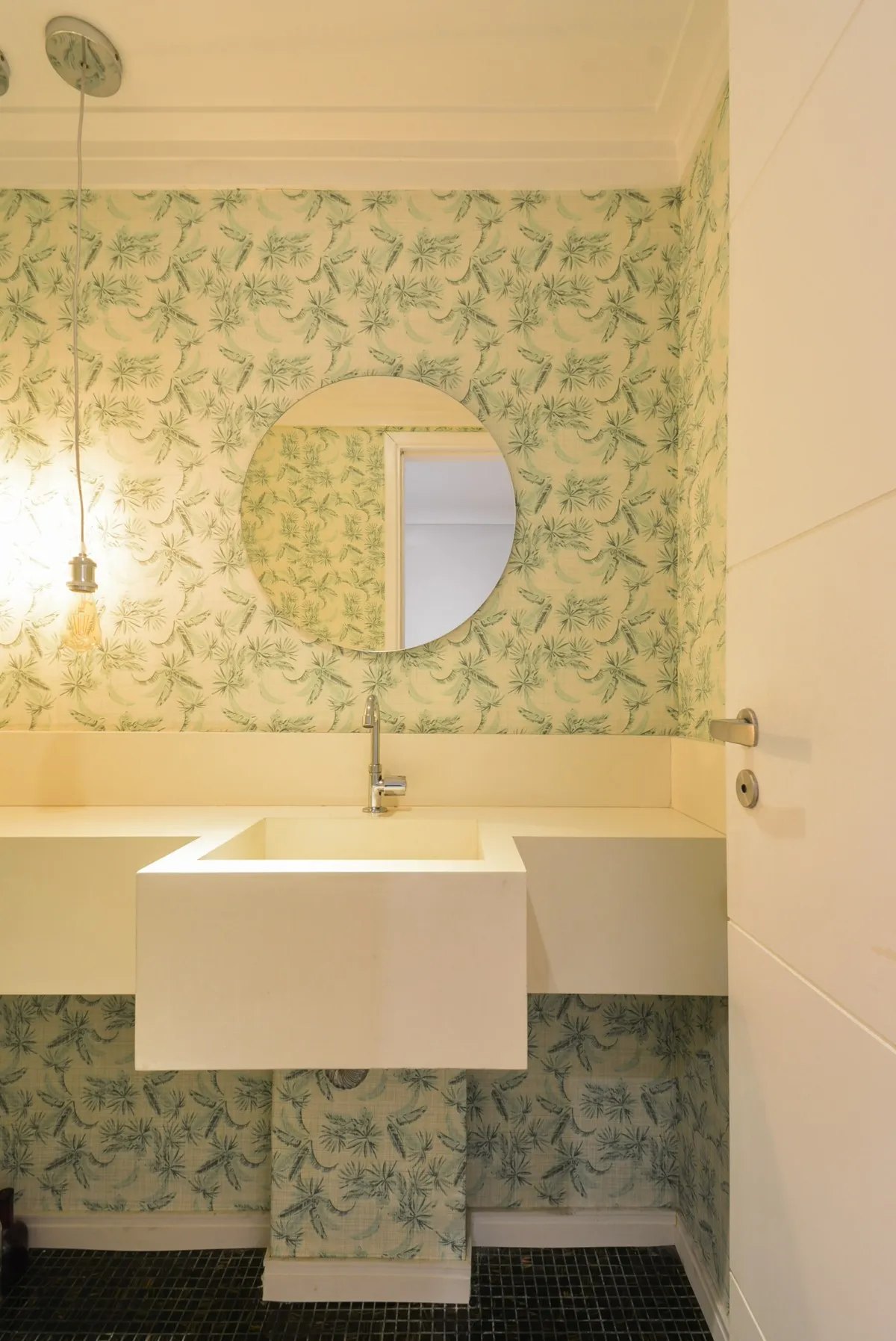 Imagem Apartamento para venda em Vila Regente Feijó com 3 quartos, sendo 3 suítes, 137m2